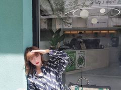 -BALENCIAGA(德基广场店)