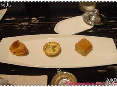 -Salon de Ville浦江汇(上海外滩华尔道夫酒店店)