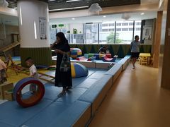 -亲亲袋鼠托育早教·思维专注力·棕熊英语(鼓楼恒力城店)