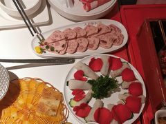 -小龙翻大江文化火锅(宽窄店)