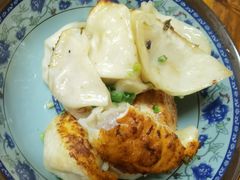 -无名氏宵夜小摊(祝家三姐妹馄饨店)