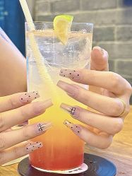 -槿里日式美甲工作室