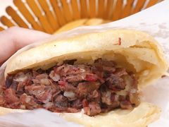 驴肉火烧-闫家驴肉老店(华电一校店)
