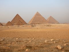 -吉萨金字塔群
