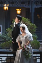 -雪中彩影婚纱摄影·微光艺术中心