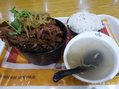 -半亩良田排骨米饭(西城红场店)