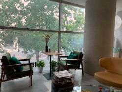 -变画·发型STUDIO