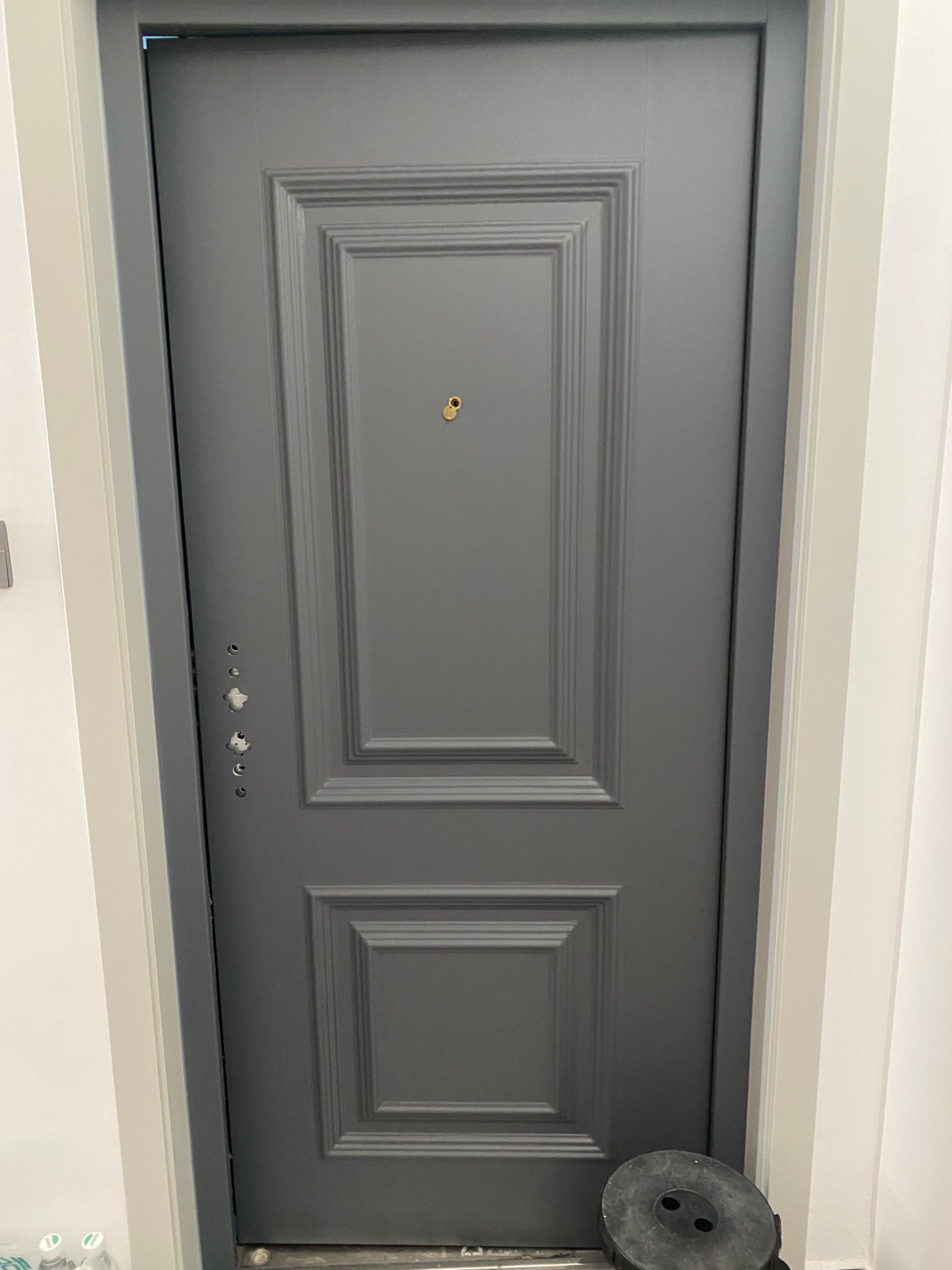 老款猪肝红防盗门改色,旧貌换新颜,高端大气上