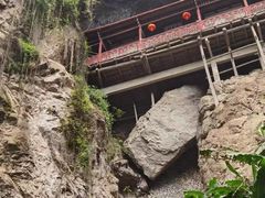 -东南悬空寺方广岩