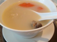 木瓜雪耳煲鸡脚-广州富力丽思卡尔顿酒店·丽轩·粤菜