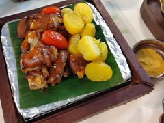 碳烤猪蹄小土豆-泓0871臻选云南菜·味庄