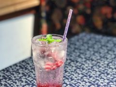 覆盆子气泡水-瑭风赏阁