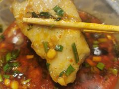 -肖肖酸萝卜鱼火锅(总店)