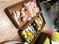 -菌小白·野生菌火锅(时尚天河店)
