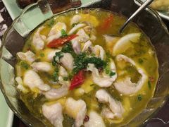 酸菜鱼-新白鹿餐厅(爱琴海购物中心店)