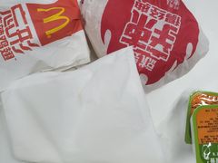 -麦当劳(北苑秋实路店)