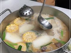 -肥仔文澳门猪骨煲(南京西路店)