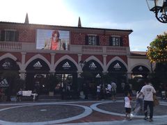 -佛罗伦萨小镇广佛名品奥特莱斯(疏港路店)