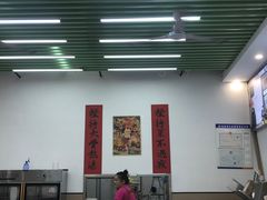 -汤小云火锅米线(钻汇广场店)