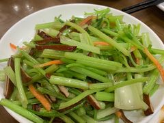 -临街徽菜馆·正宗黄山味