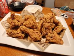 -BHC炸鸡(明洞总店)