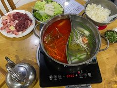 白汤红汤鸳鸯锅底-龙大头庖汤店