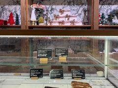 面包甜点陈列柜-WHEAT&BAKER-麥(凯德来福士店)