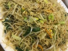 -正宗普宁豆干坊·洪记砂锅粥(红领巾路店)