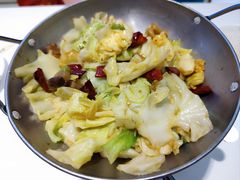 干锅手撕包菜-至潮餐厅精致粤菜·活鲈鱼·走地鸡(珠江新城店)
