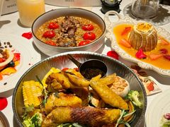 -Mogul Eatery·大亨餐酒馆