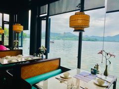 靠窗位-柳莺湖上·湖景餐厅·江南菜(西湖店)