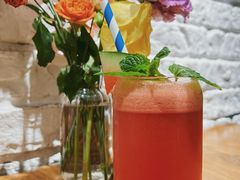 -304/BRUNCHRESTAURANT