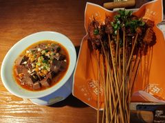 -全牛匠·乐山跷脚牛肉(西单华威约饭街店)