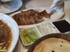 -梅利汴京烤鸭•开封豫菜地标店(东大街店)