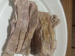 手抓羊肋条肉-贯贯吉·清真餐厅(浙江中路店)