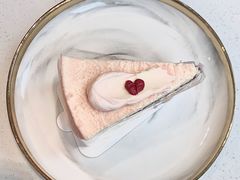 草莓云芝士-EVERNAKED裸蛋糕(SOHO天山店)