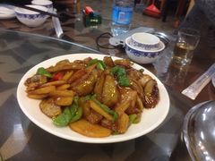 -哈尔滨风味小吃东北菜(五角场店)