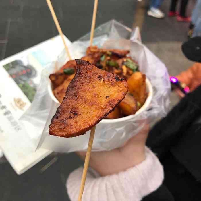 水井沟商业步行街美食-"【总体】 泸州的小吃一直都让我很失望 价.