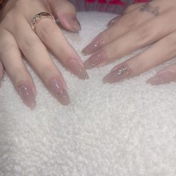 -Nail Me美甲美睫