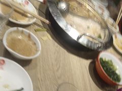 -彤德莱火锅(果园路店)