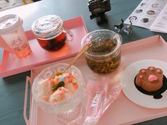 -喵屿·大理花园猫咖