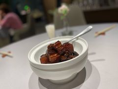 百叶结红烧肉-屋里厢上海菜馆