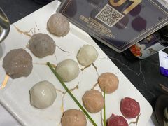 -红鼎豆捞·非遗鲍皇汤火锅(宝丰路店)