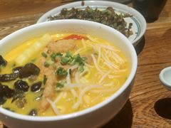 云南过桥米线-云海肴云南菜(美罗城店)