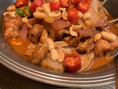 -蜜桃餐厅·伴山(湖滨商业街店)