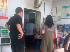 -一品鲜鱼锅贴(人民一路店)