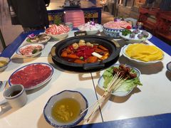 -爱你您·自家鱼塘·活水喷泉鱼火锅(八里店)