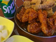 -BHC炸鸡(明洞总店)