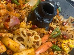 干锅牛蛙-靓蛙馆