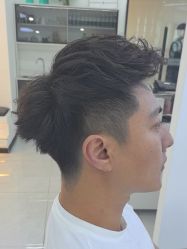 -V7 HAIR SALON